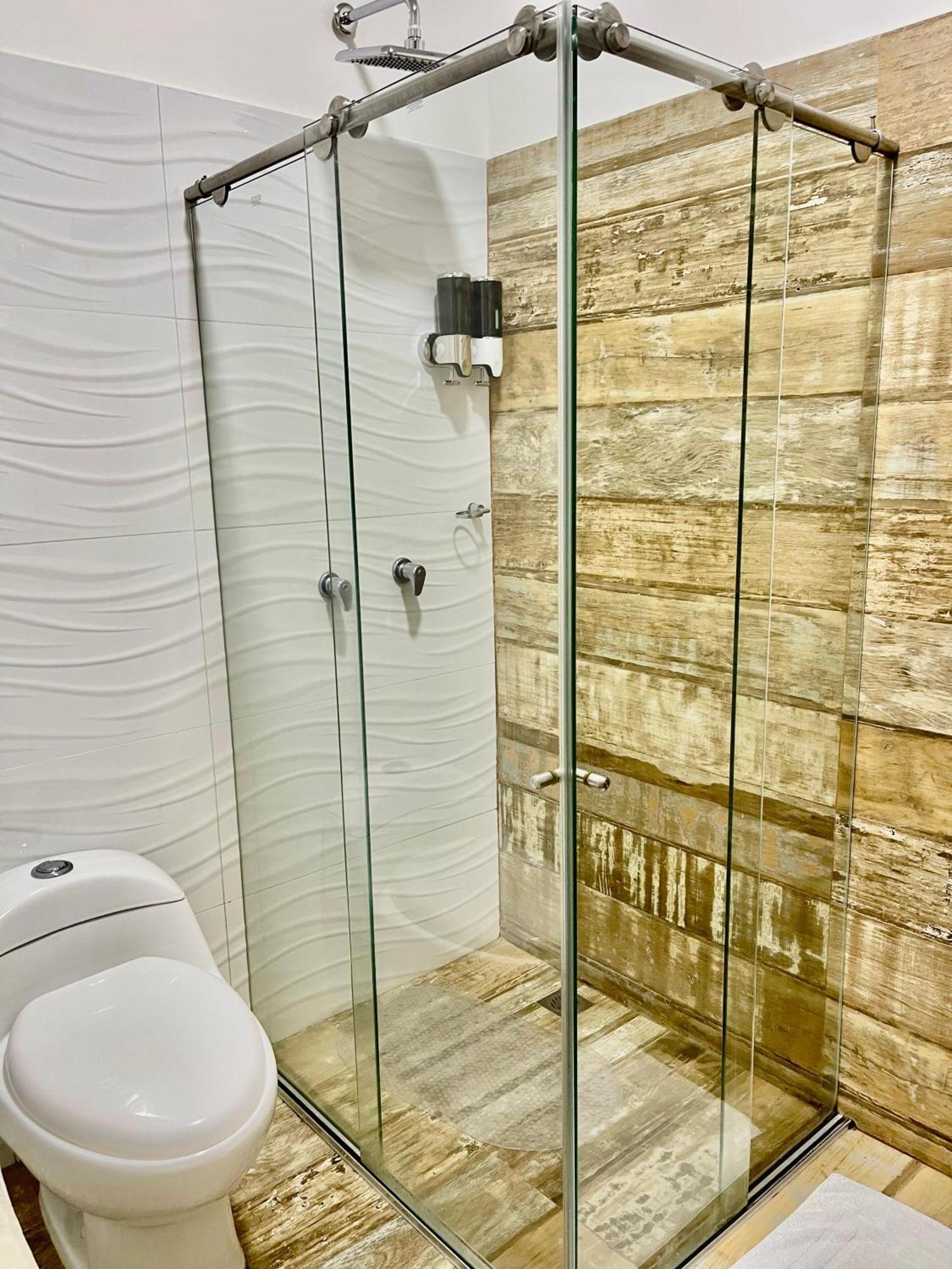 קאלי Hotel Cattaleya City מראה חיצוני תמונה