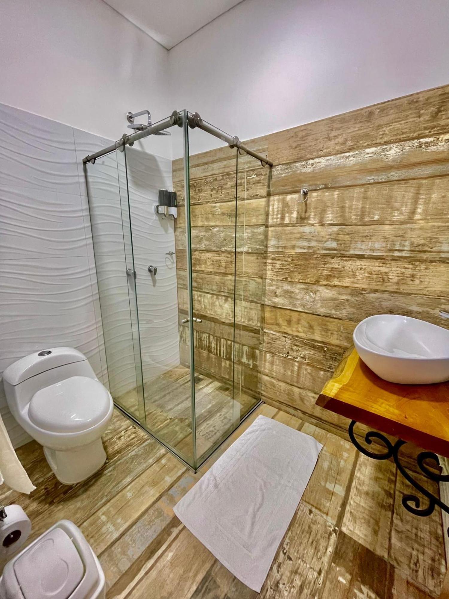 קאלי Hotel Cattaleya City מראה חיצוני תמונה